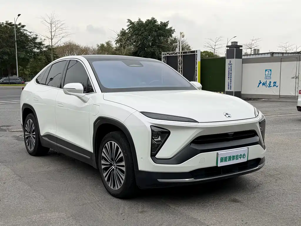 NIO NIO EC6