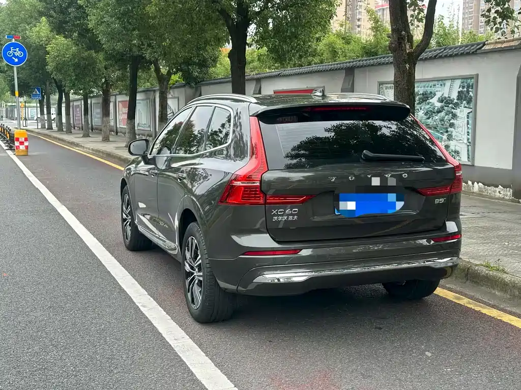 Volvo XC60 — миниатюра 6