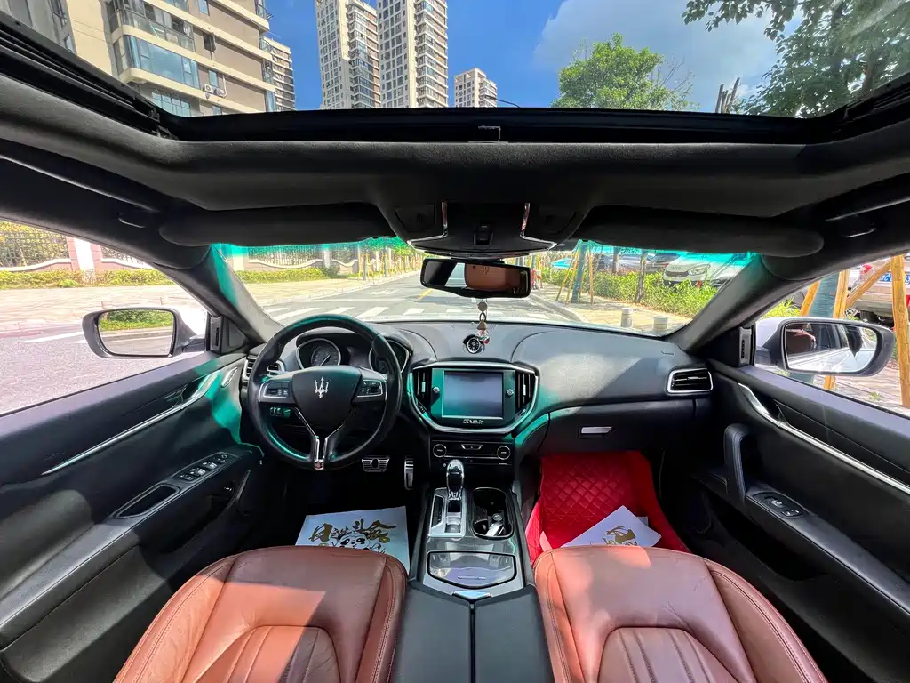 Maserati Ghibli — миниатюра 10