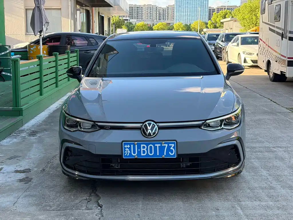 Volkswagen Golf — миниатюра 2