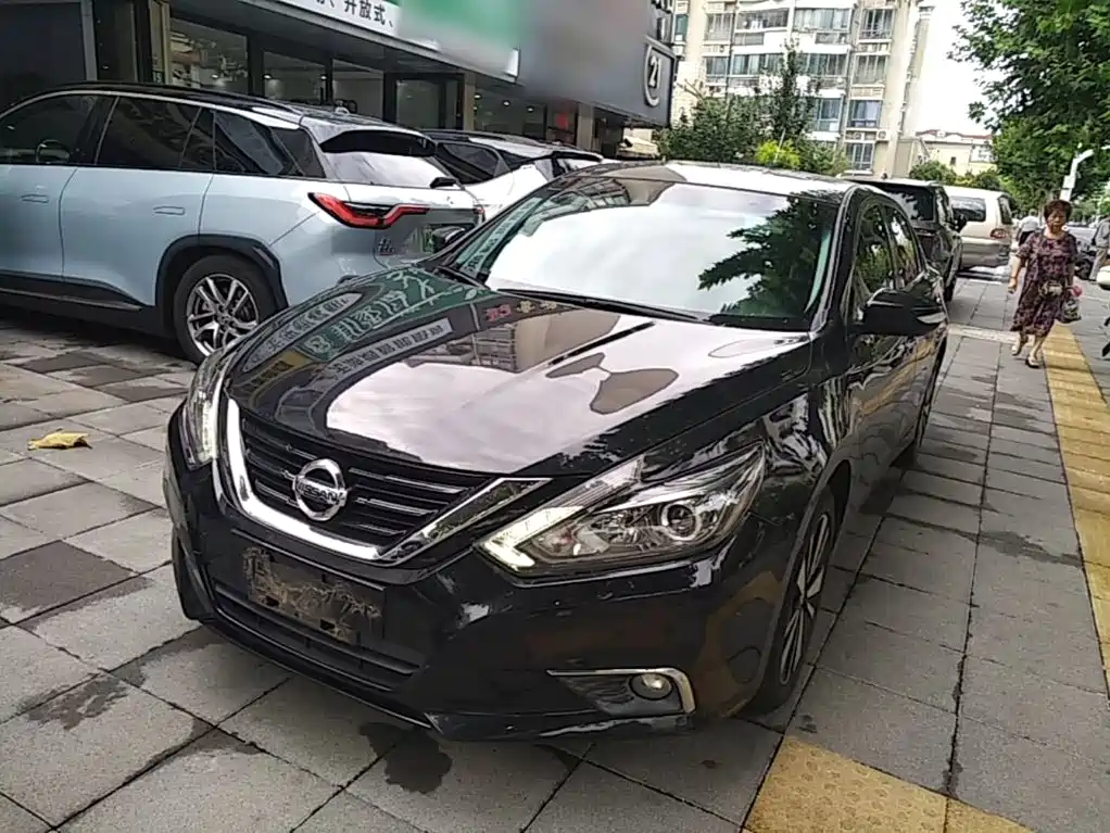 Nissan Teana — миниатюра 2