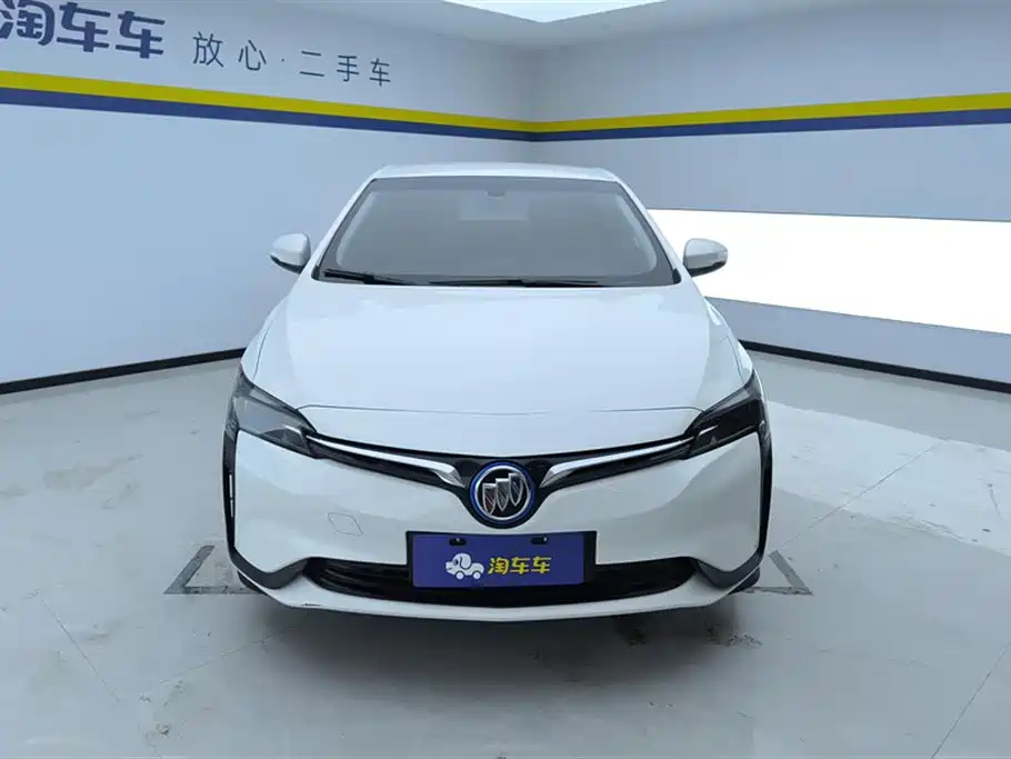 BUICK SLIGHTLY BLUE 6