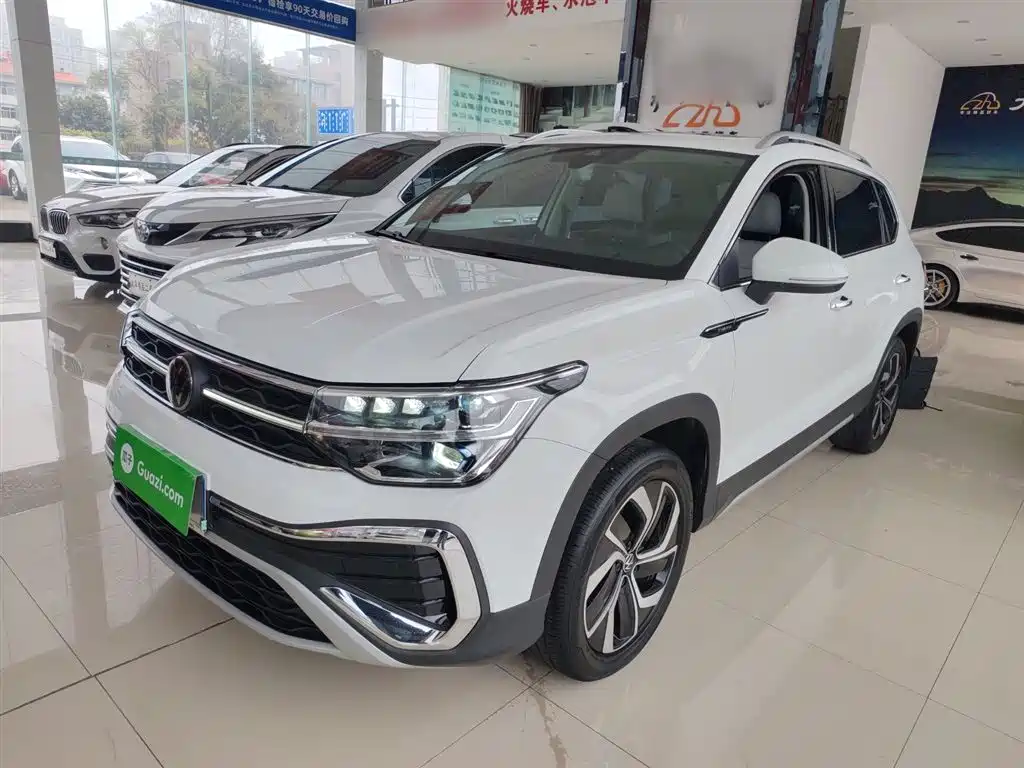 Volkswagen Tharu 2025
