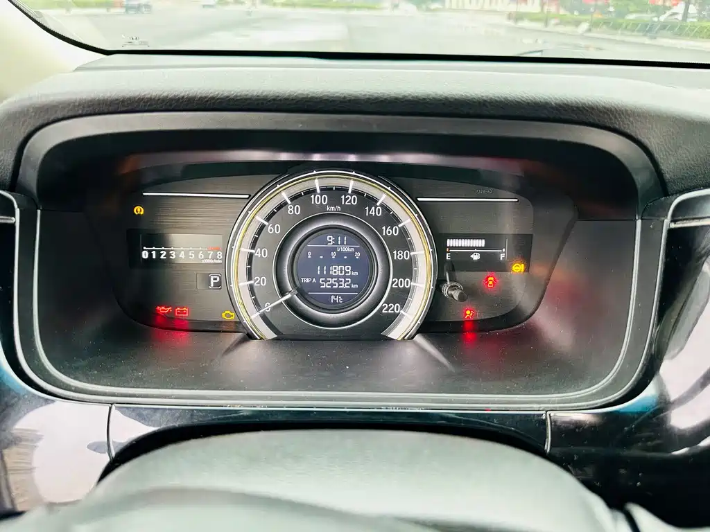 Honda Elysion — миниатюра 32