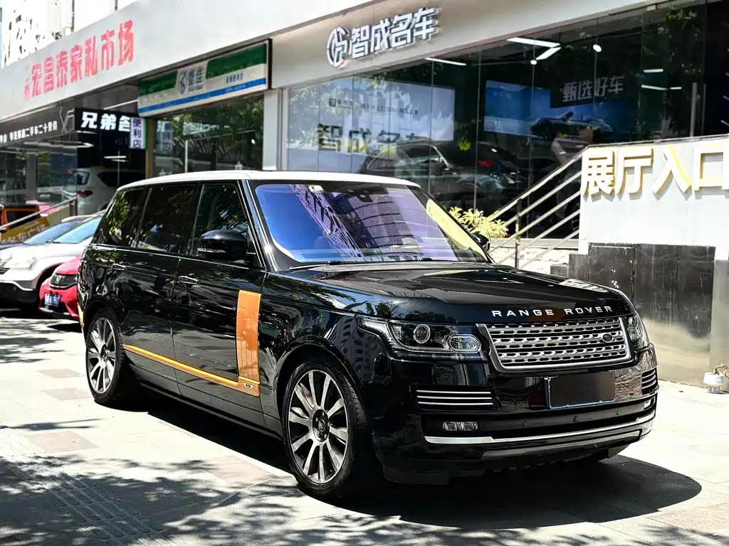 Land Rover Range Rover — миниатюра 3
