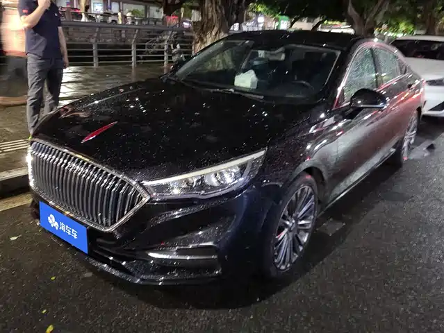 RED FLAG HONGQI H5 2019