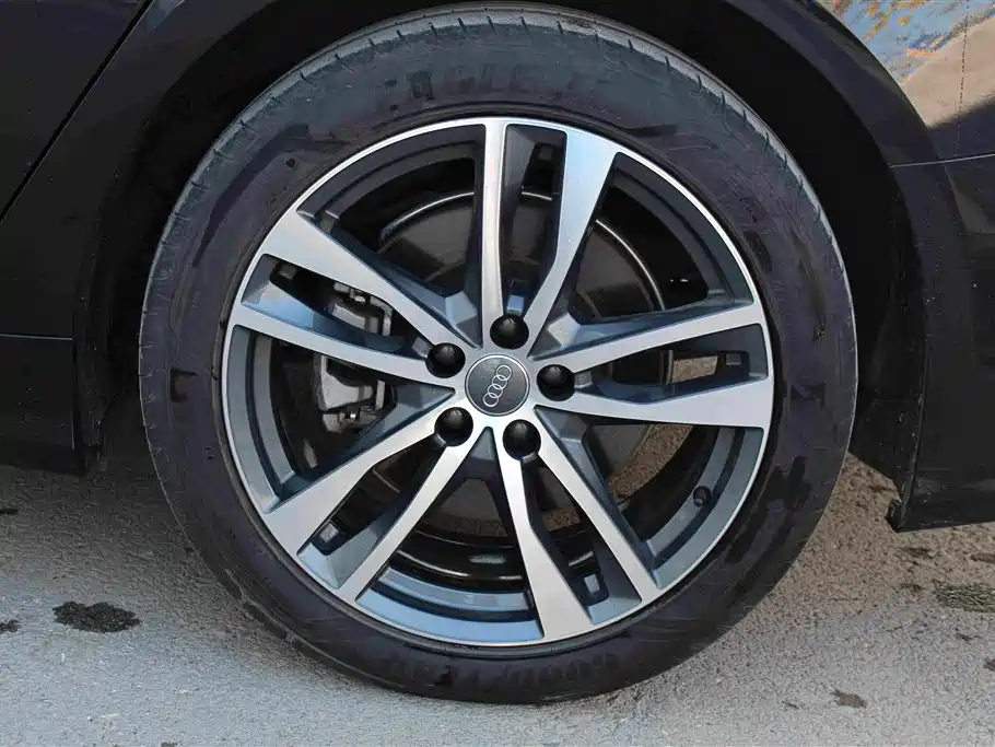 Audi A6L — миниатюра 7
