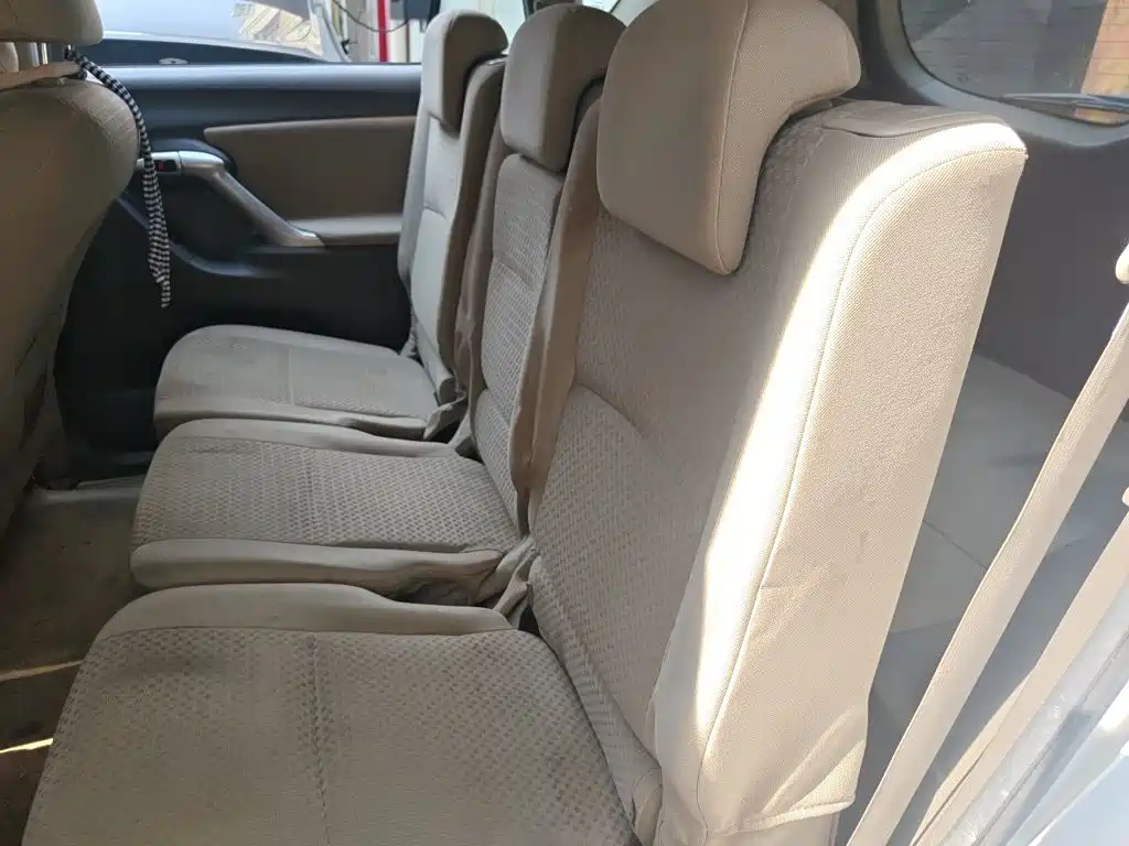 Toyota Verso — миниатюра 18