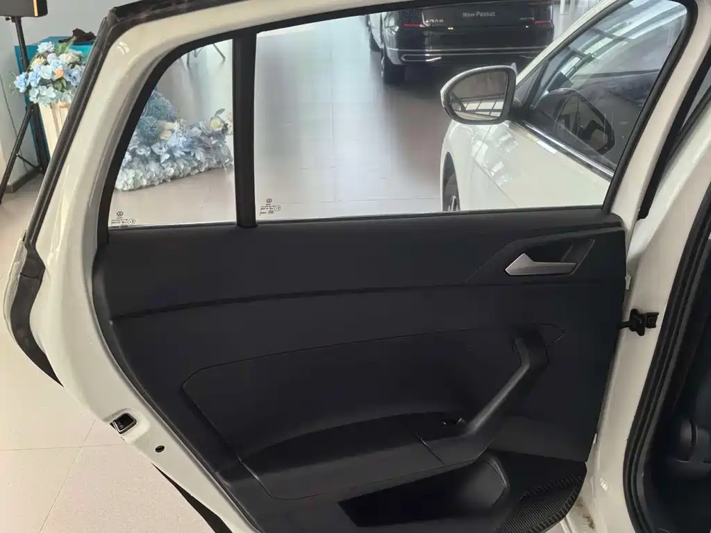 Volkswagen Lavida — миниатюра 12