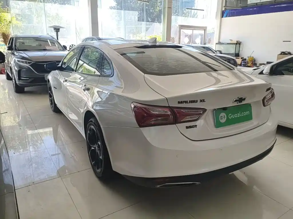 Chevrolet Malibu XL — миниатюра 5