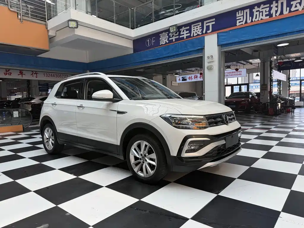 Volkswagen T-Cross — миниатюра 2