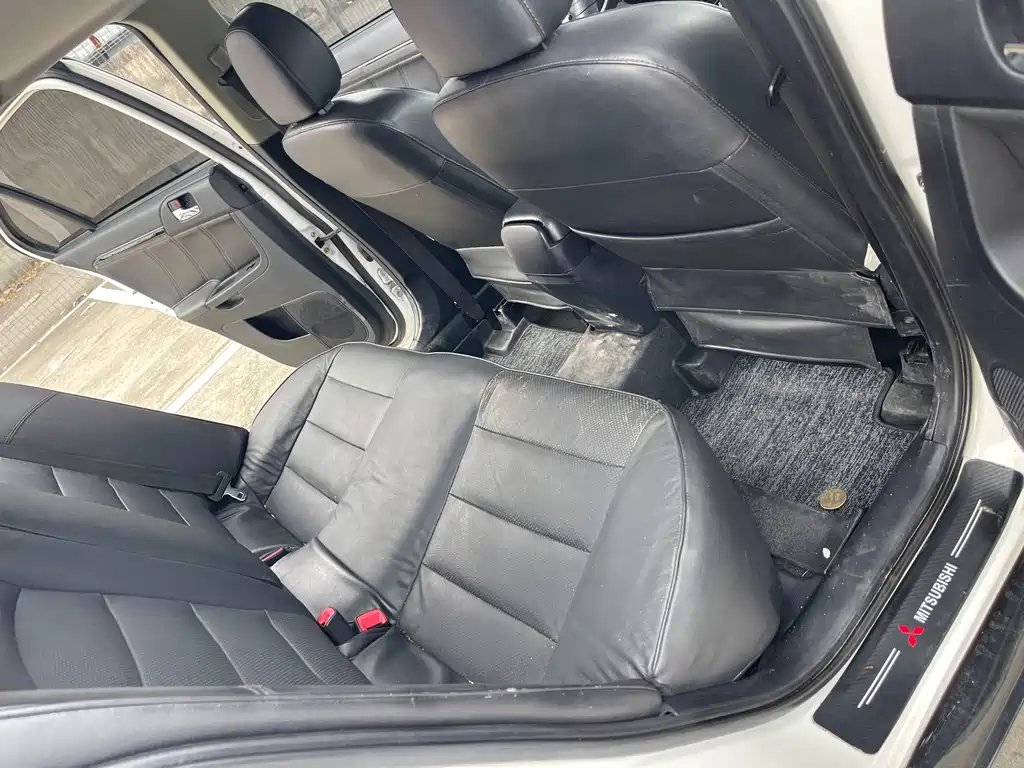 Mitsubishi Lancer EX — миниатюра 13