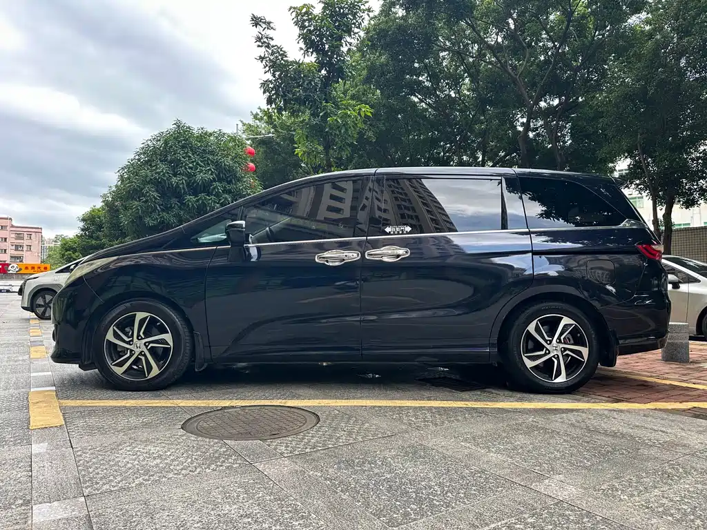 Honda Odyssey — миниатюра 7