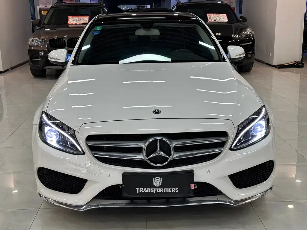 Mercedes-Benz C-Class — миниатюра 2