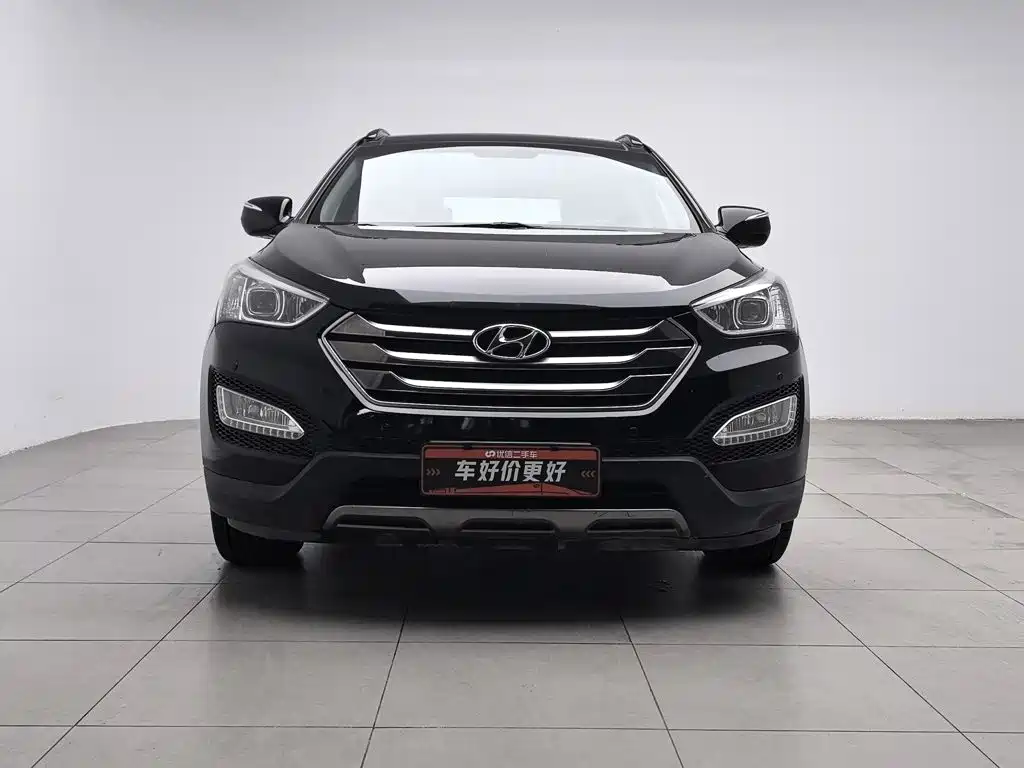 Hyundai Santa Fe — миниатюра 3