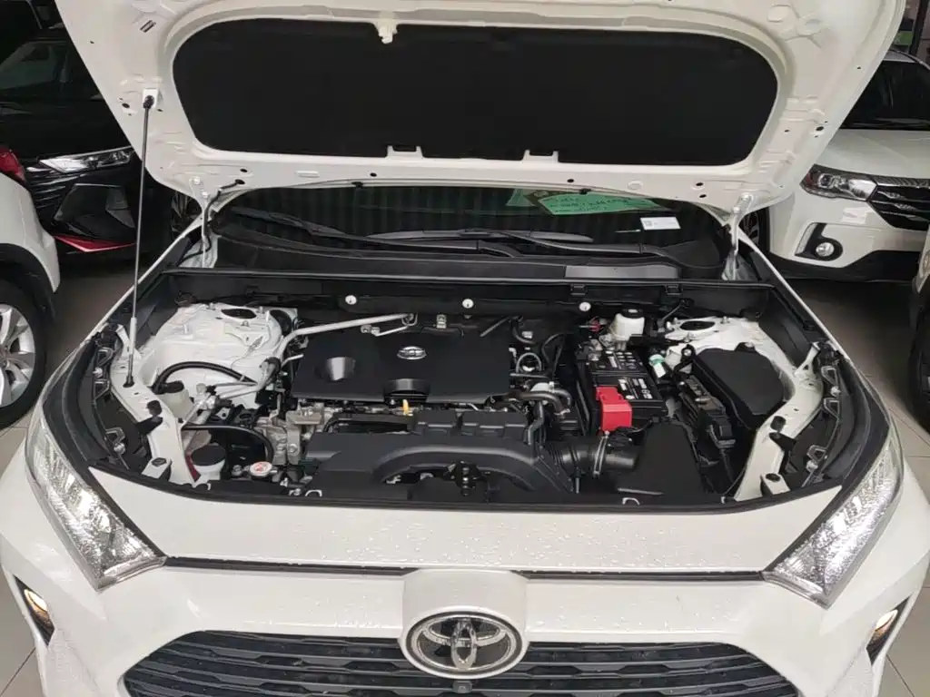 Toyota RAV4 — миниатюра 20