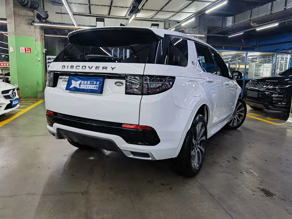 Land Rover Discovery Sport — миниатюра 6