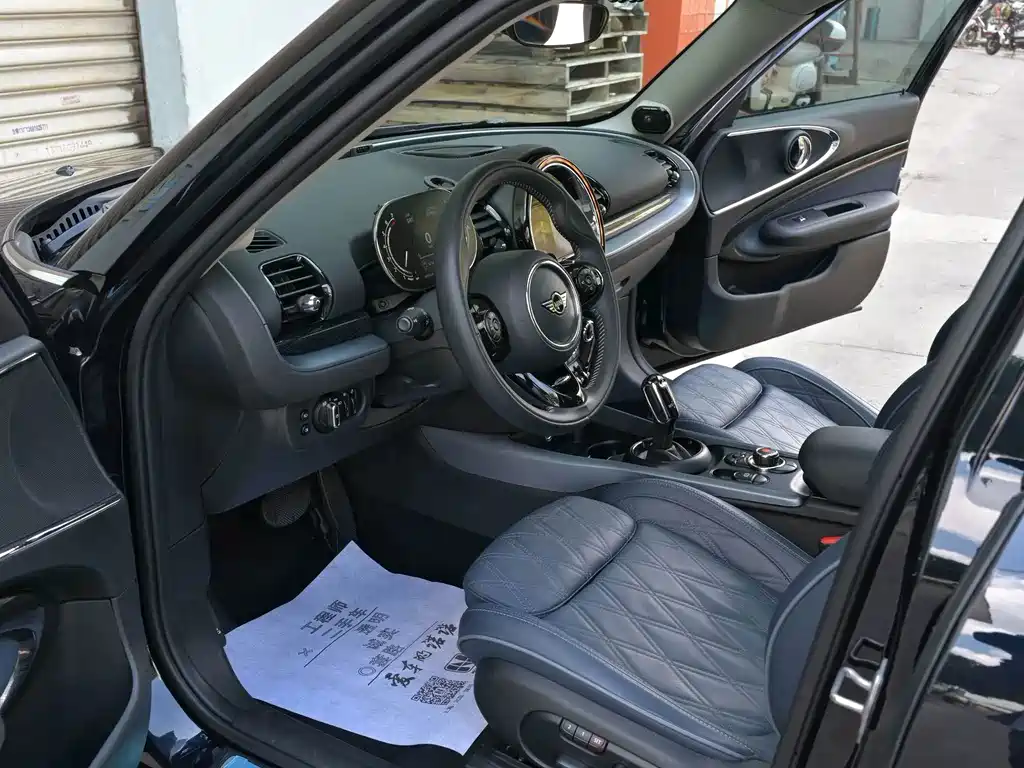 MINI Mini Clubman — миниатюра 9