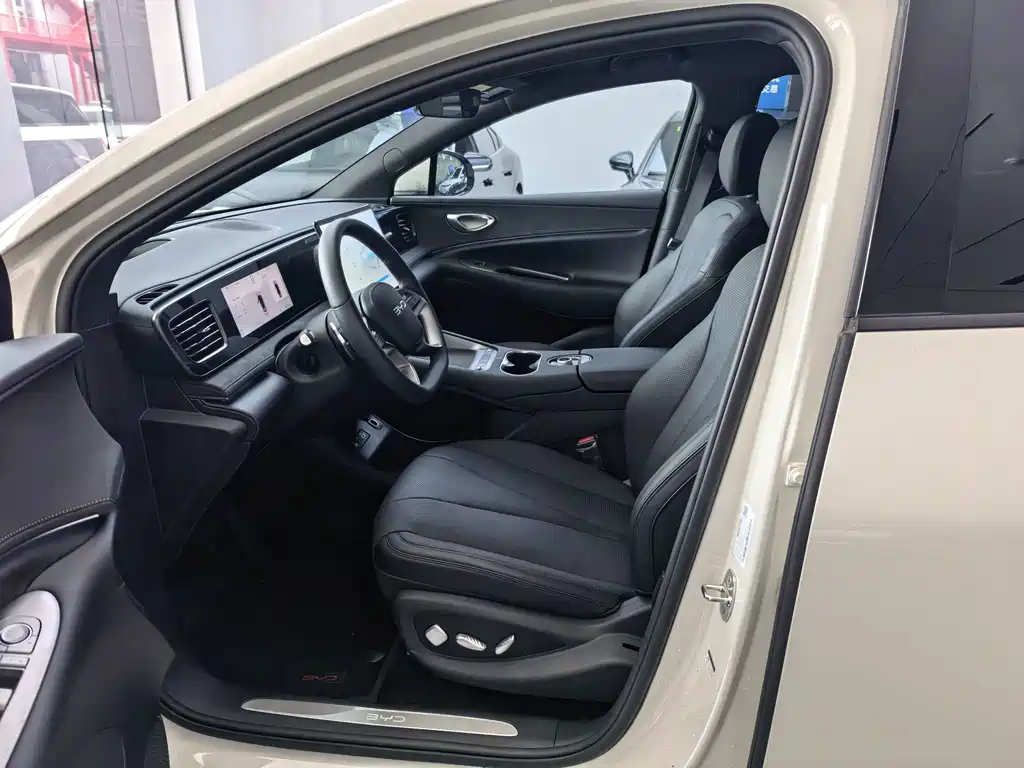 BYD Haisi 06 — миниатюра 2