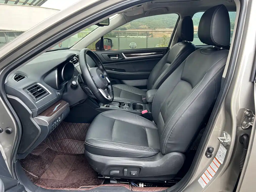 Subaru Outback — миниатюра 4