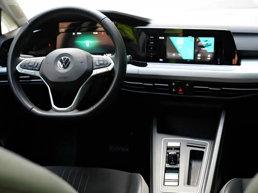Volkswagen Golf — миниатюра 21