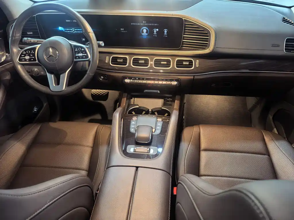 Mercedes-Benz GLE (Import) — миниатюра 9
