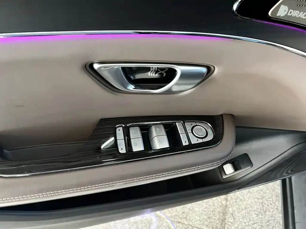 BYD Han — миниатюра 19