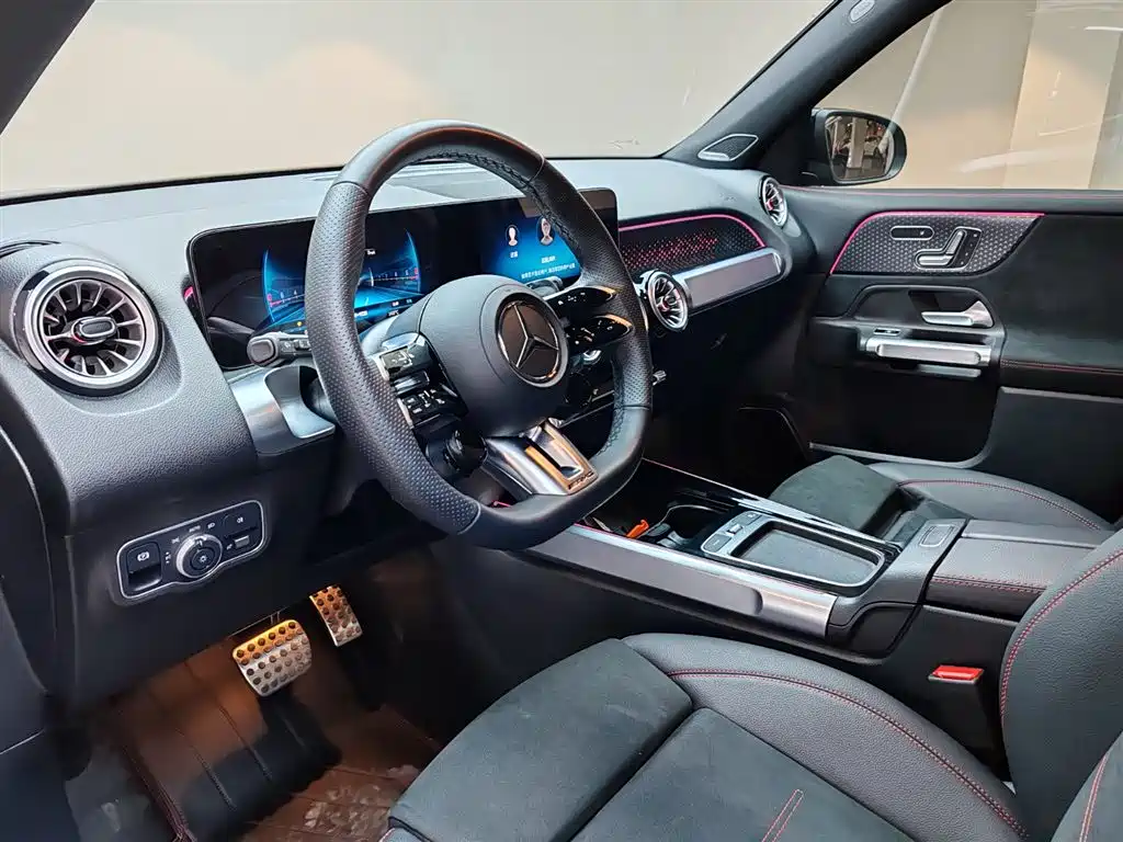 Mercedes-Benz GLB A MG 2024 AMG GLB 35 4MATIC