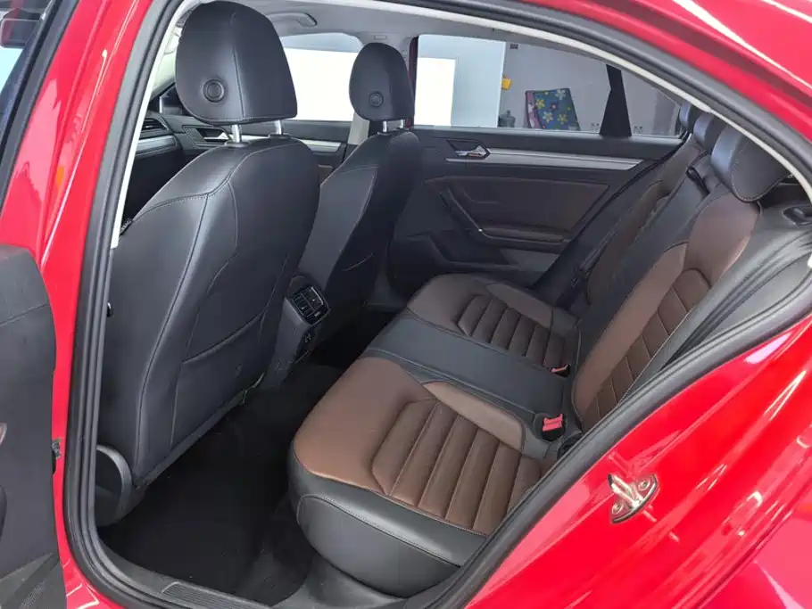 Volkswagen Lamando — миниатюра 11