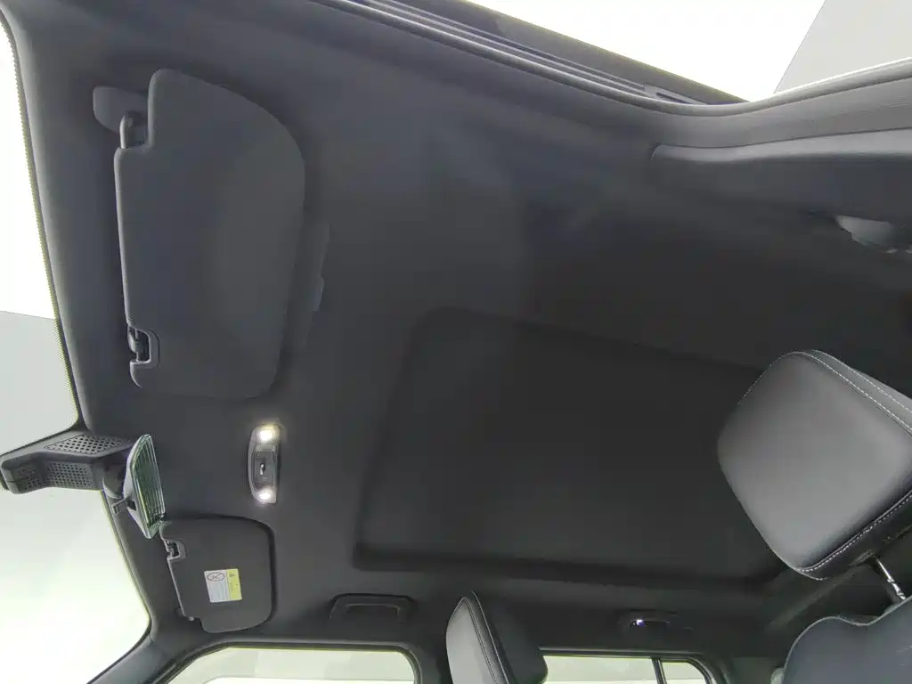 iCAR iCAR 03T — миниатюра 14
