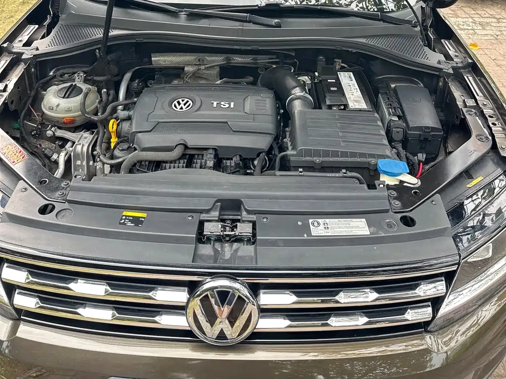 Volkswagen Tiguan L — миниатюра 13