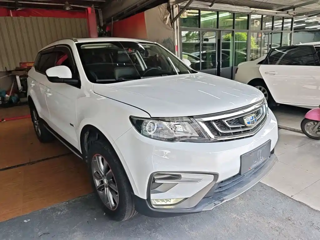 Geely Boyue — миниатюра 4
