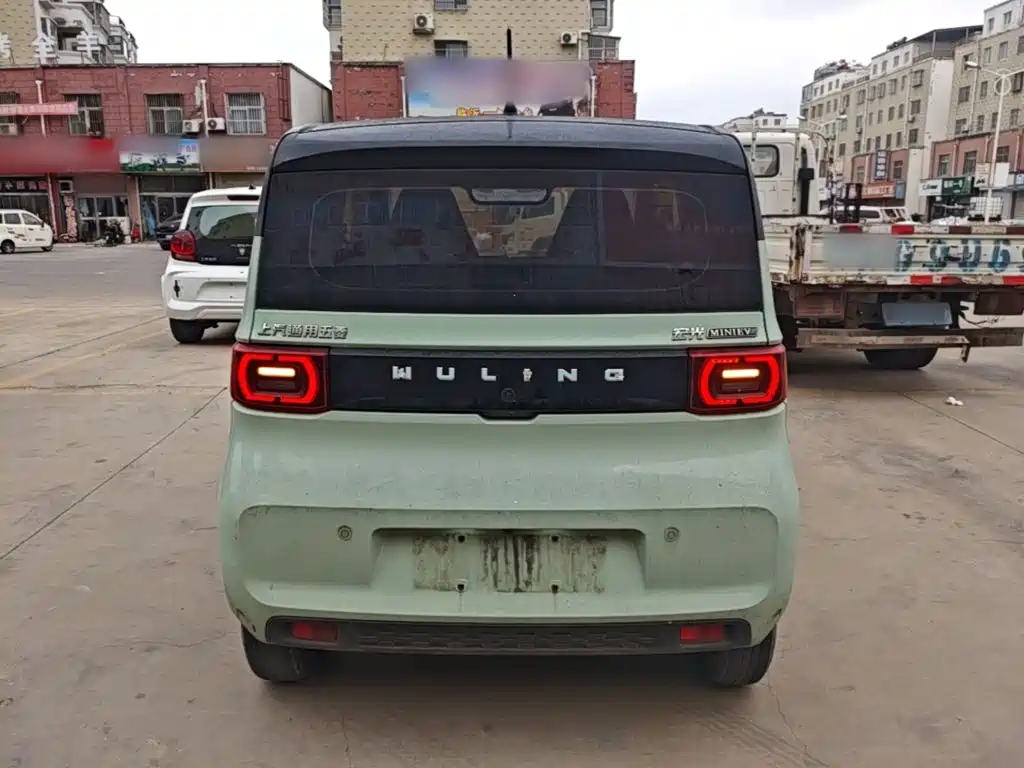 Wuling MINIEV — миниатюра 6