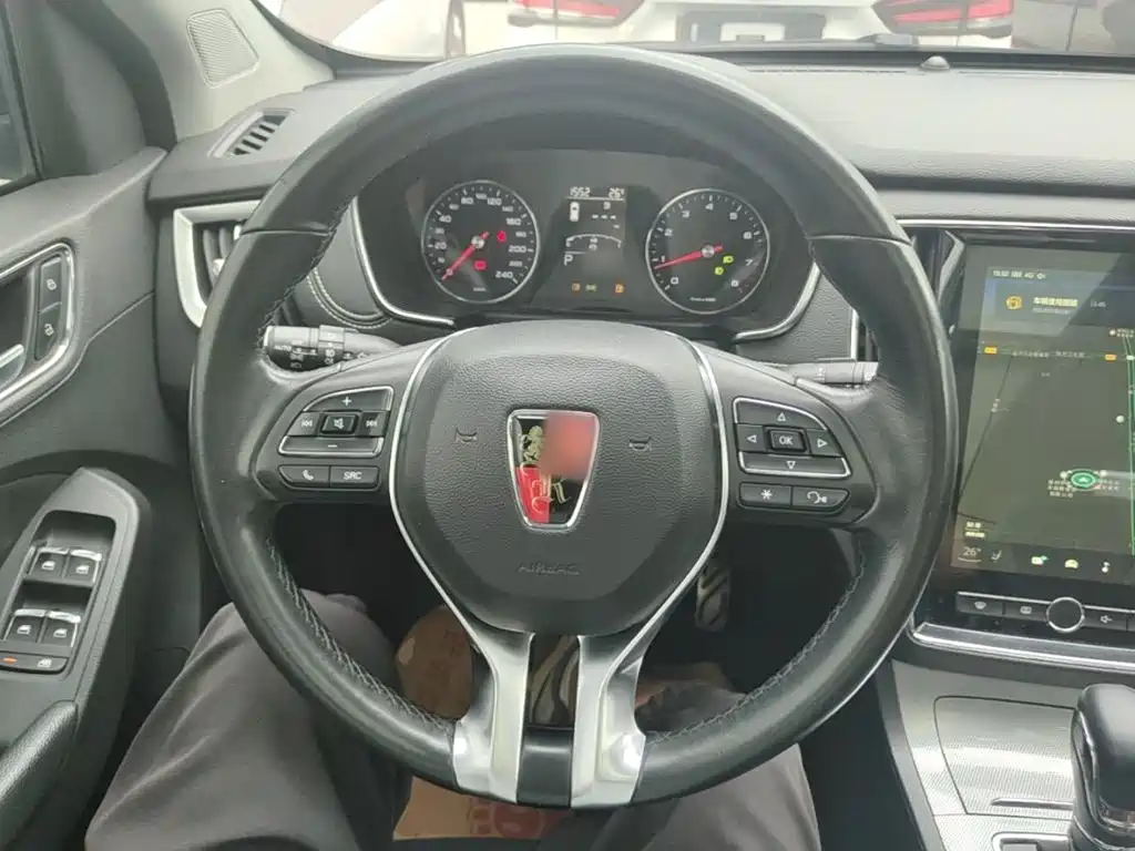 Roewe RX5 — миниатюра 11