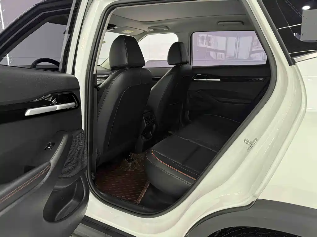 Kia Seltos 2023 1.5L CVT Luxury