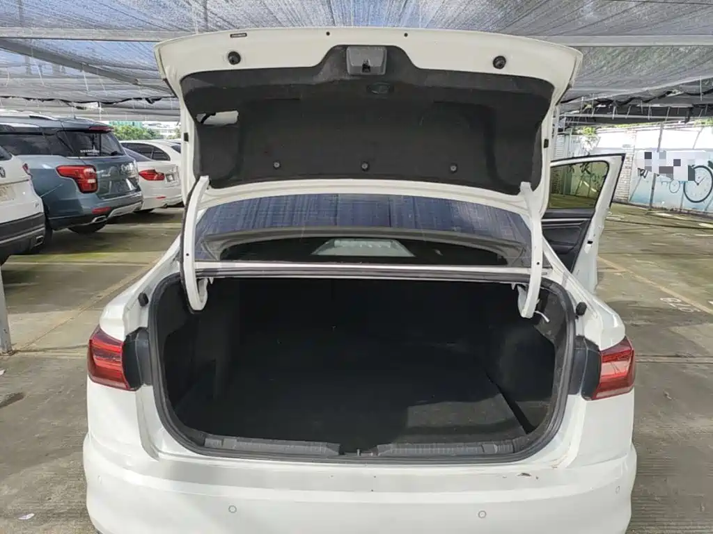Volkswagen Bora — миниатюра 19