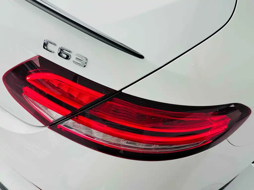 Mercedes-Benz C-Class AMG — миниатюра 16