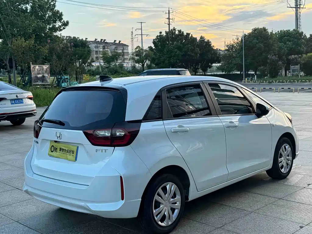 Honda Fit — миниатюра 23