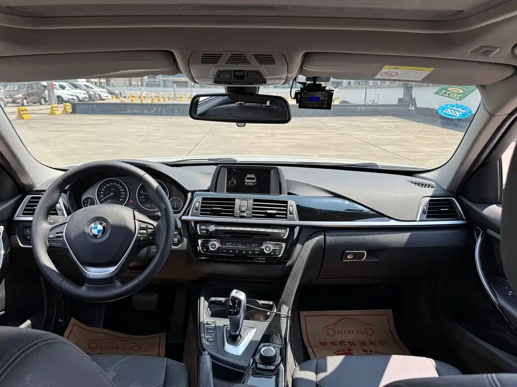 BMW 3 Series — миниатюра 9