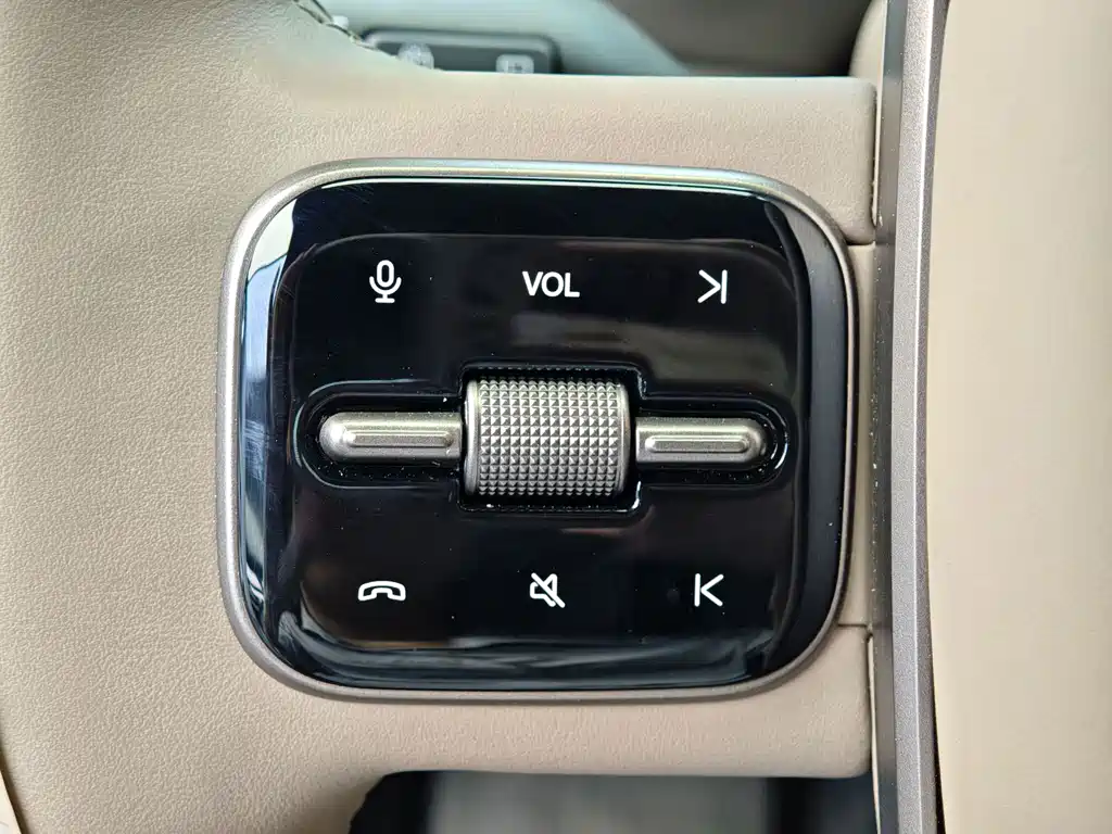 Li Auto Li i6 — миниатюра 28