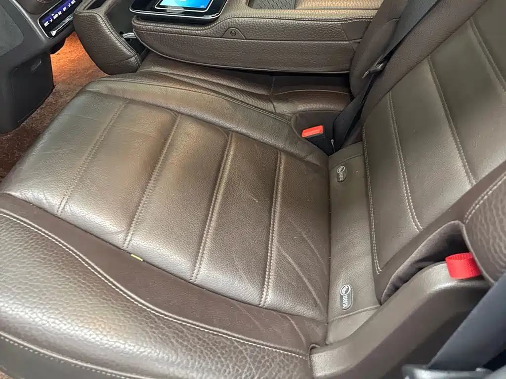 Mercedes-Benz GLS — миниатюра 10