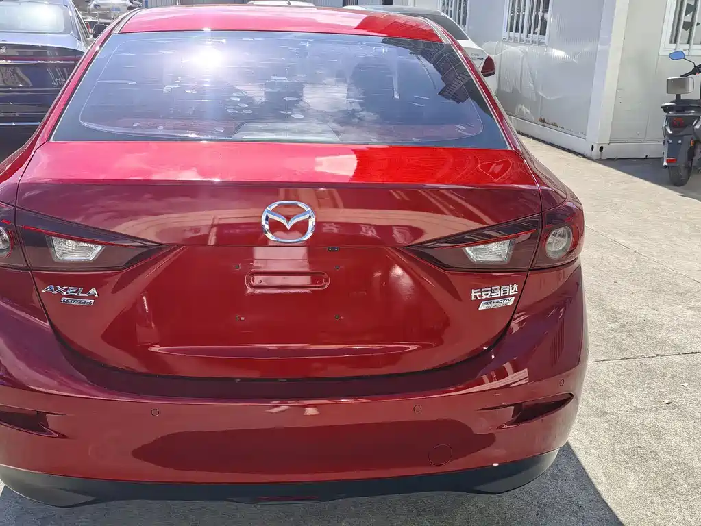 Mazda 3 Axela — миниатюра 8
