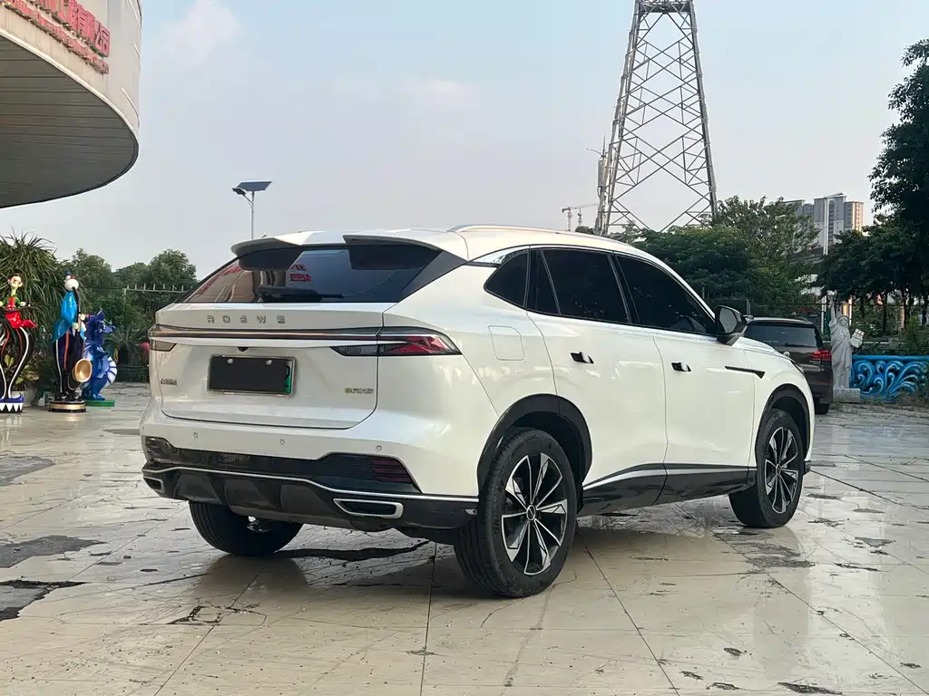 Roewe RX5 New Energy — миниатюра 7