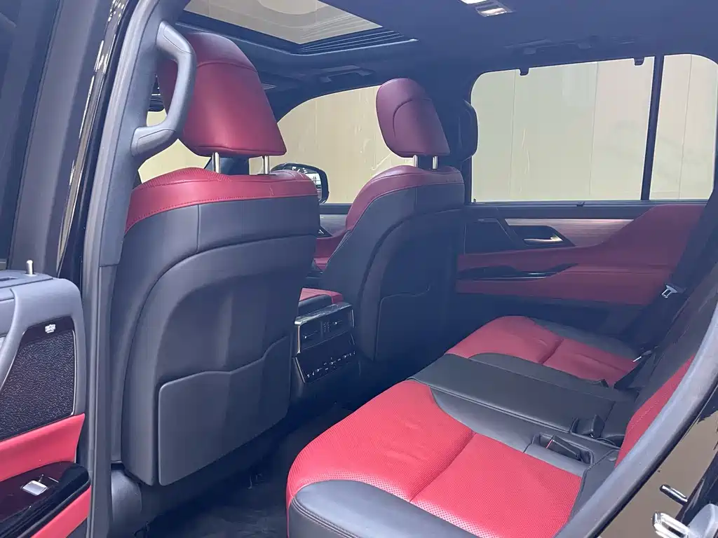 Lexus LX — миниатюра 10