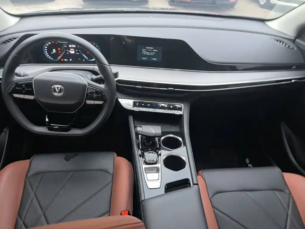 Changan Eado — миниатюра 10