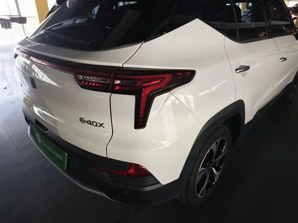SOL E40X — миниатюра 8