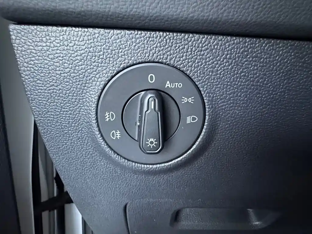 Volkswagen Tharu — миниатюра 18