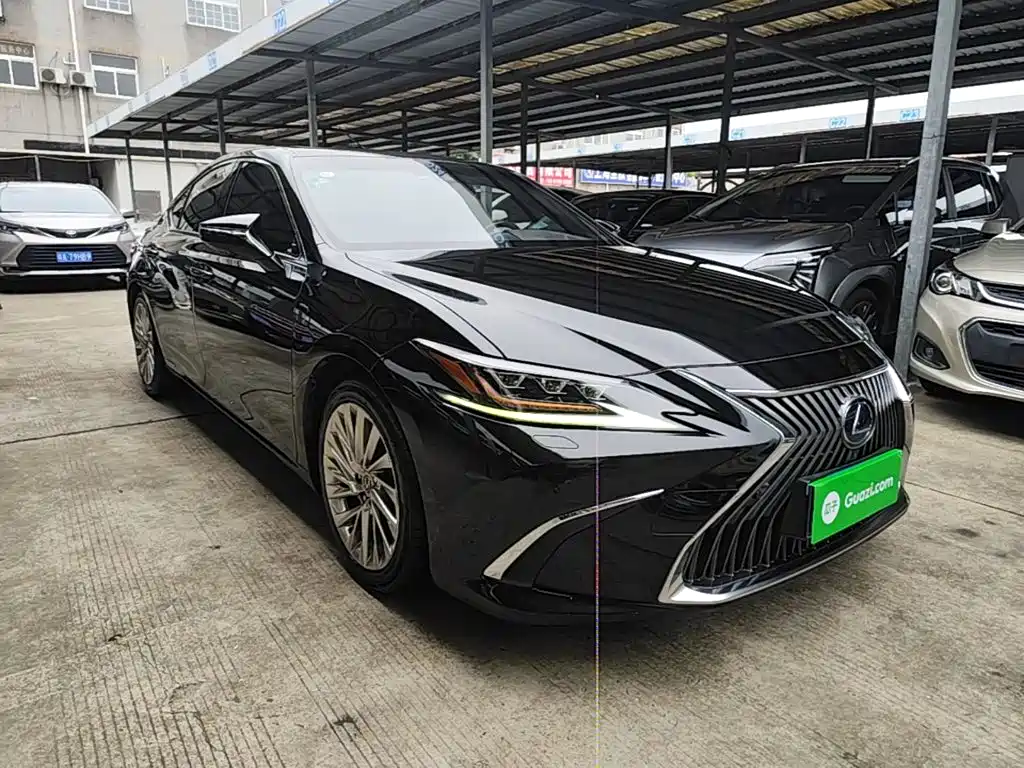 Lexus ES — миниатюра 4