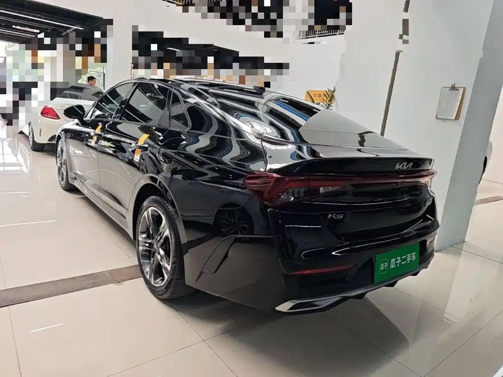 Kia K5 — миниатюра 5