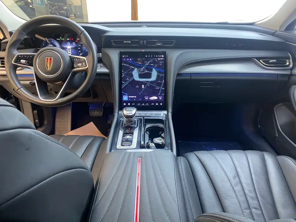 Hongqi Hongqi H5 — миниатюра 8